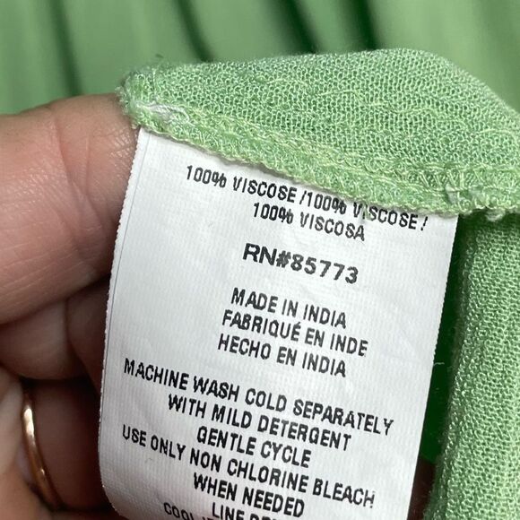 5 for $25🔥O'Neill Green V-Neck Mini Dress Medium - Picture 5 of 8